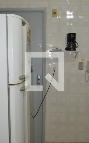 Apartamento à venda com 94m², 2 quartos e 2 vagasCozinha