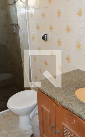 Apartamento à venda com 94m², 2 quartos e 2 vagasBanheiro da Suíte
