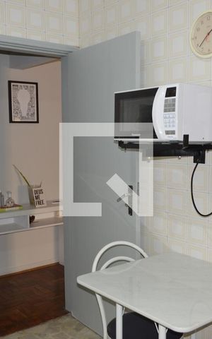 Apartamento à venda com 94m², 2 quartos e 2 vagasCozinha