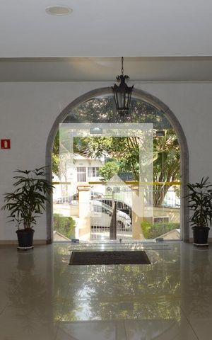 Apartamento à venda com 94m², 2 quartos e 2 vagasEntrada