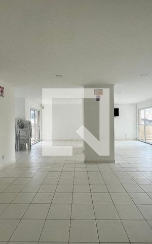 Apartamento para alugar com 34m², 2 quartos e 1 vaga Apartamento para alugar com 34m², 2 quartos e 1 vagaÁrea comum - Salão de festas
