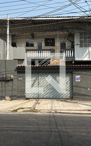 Apartamento para alugar com 75m², 2 quartos e sem vagaFachada