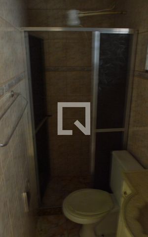 Casa de condomínio à venda com 50m², 2 quartos e 1 vaga Casa de condomínio à venda com 50m², 2 quartos e 1 vagaBanheiro