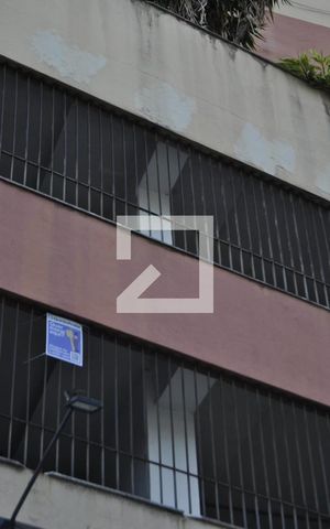 Apartamento à venda com 56m², 1 quarto e 1 vagaPlaca