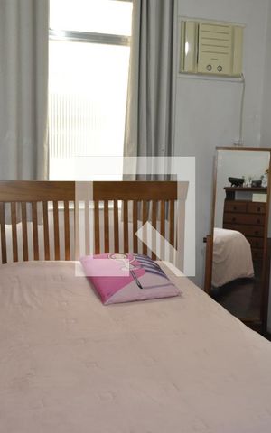 Apartamento à venda com 56m², 1 quarto e 1 vagaQuarto