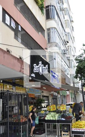 Apartamento à venda com 56m², 1 quarto e 1 vagaFachada