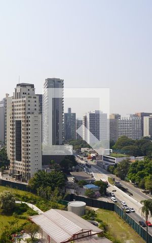 Studio à venda com 27m², 1 quarto e sem vagaSuíte vista