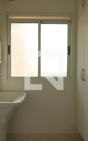Apartamento para alugar com 70m², 2 quartos e 1 vagaCozinha