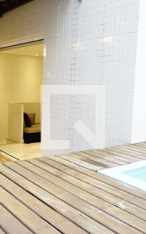 Apartamento à venda com 160m², 3 quartos e 2 vagasPiscina