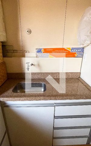 Apartamento à venda com 181m², 3 quartos e 1 vaga Apartamento à venda com 181m², 3 quartos e 1 vagaÁrea de Serviço