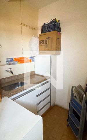 Apartamento à venda com 181m², 3 quartos e 1 vaga Apartamento à venda com 181m², 3 quartos e 1 vagaÁrea de Serviço