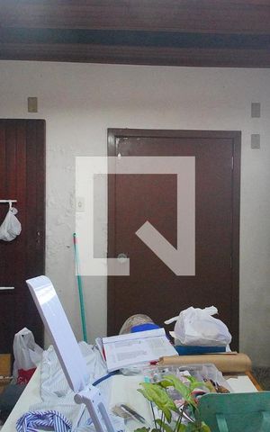 Casa à venda com 268m², 5 quartos e 3 vagas Casa à venda com 268m², 5 quartos e 3 vagasQuarto 3