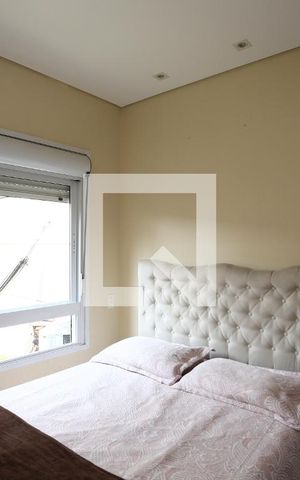 Apartamento à venda com 92m², 3 quartos e 2 vagas Apartamento à venda com 92m², 3 quartos e 2 vagassuíte