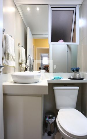 Apartamento à venda com 92m², 3 quartos e 2 vagas Apartamento à venda com 92m², 3 quartos e 2 vagasBanheiro