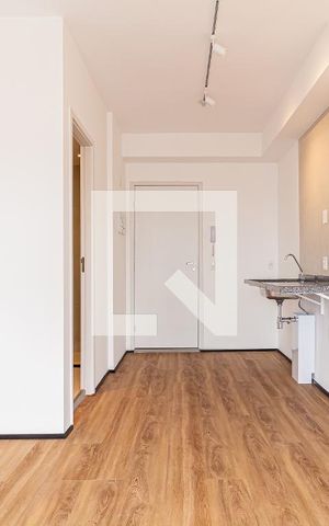 Apartamento para alugar com 24m², 1 quarto e sem vaga