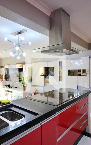 Apartamento à venda com 91m², 2 quartos e 2 vagasCozinha 