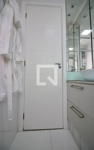 Apartamento à venda com 91m², 2 quartos e 2 vagasSuite 1 Banheiro 
