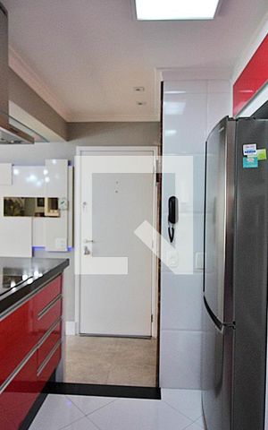 Apartamento à venda com 91m², 2 quartos e 2 vagasCozinha 