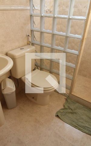 Casa à venda com 180m², 4 quartos e 3 vagasBanheiro Social 1