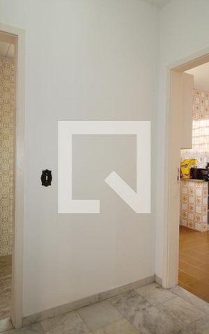Casa à venda com 180m², 4 quartos e 3 vagasHall do Piso 1