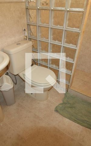Casa à venda com 180m², 4 quartos e 3 vagasBanheiro Social 1