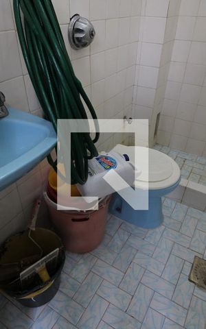 Casa à venda com 180m², 4 quartos e 3 vagasBanheiro de Serviço