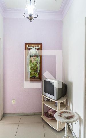 Apartamento à venda com 132m², 4 quartos e sem vagaSaleta