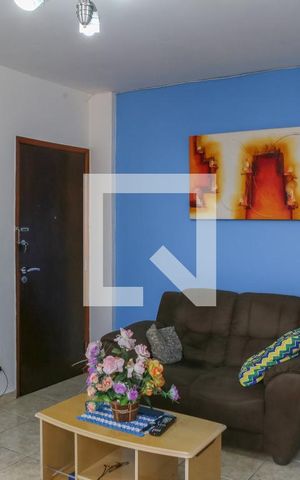 Apartamento à venda com 72m², 2 quartos e sem vaga Apartamento à venda com 72m², 2 quartos e sem vagaSala