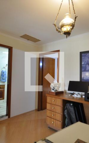 Casa para alugar com 280m², 3 quartos e 2 vagasHall