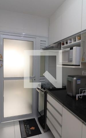 Apartamento à venda com 84m², 3 quartos e 2 vagasCozinha 