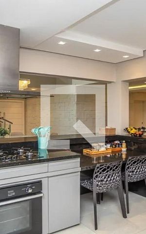 Casa de condomínio à venda com 337m², 3 quartos e 2 vagasCozinha