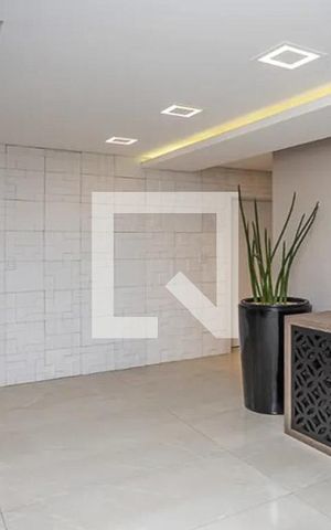 Casa de condomínio à venda com 337m², 3 quartos e 2 vagasSala