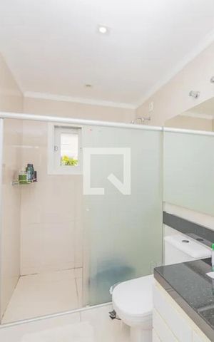 Casa à venda com 303m², 4 quartos e 2 vagasBanheiro