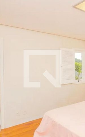 Casa à venda com 303m², 4 quartos e 2 vagasQuarto 2