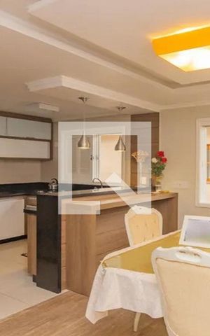Casa à venda com 303m², 4 quartos e 2 vagasCozinha