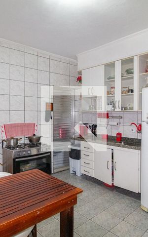 Casa à venda com 180m², 3 quartos e 2 vagasCozinha