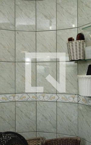 Casa à venda com 260m², 3 quartos e 2 vagasBanheiro 1