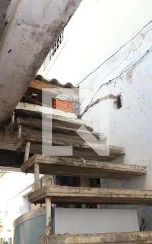 Casa à venda com 260m², 3 quartos e 2 vagasÁrea de Serviço
