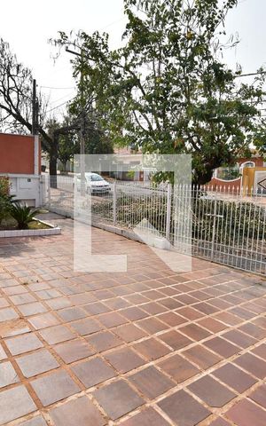 Casa à venda com 450m², 6 quartos e 3 vagasGaragem
