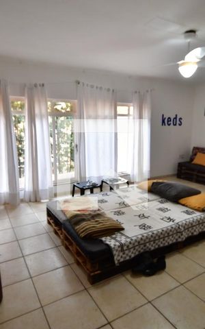 Casa à venda com 450m², 6 quartos e 3 vagasSala 1