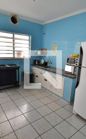 Casa à venda com 450m², 6 quartos e 3 vagasCozinha