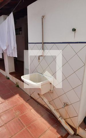 Casa à venda com 450m², 6 quartos e 3 vagasÁrea de Serviço