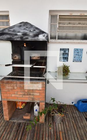 Casa à venda com 450m², 6 quartos e 3 vagasChurrasqueira