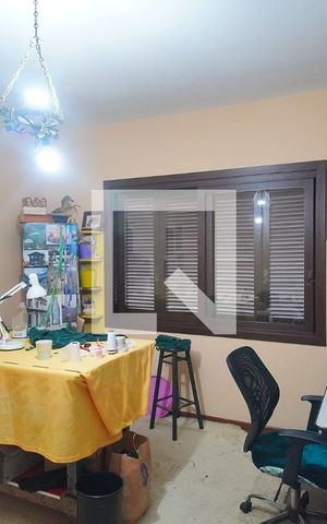 Casa à venda com 900m², 4 quartos e 7 vagas Casa à venda com 900m², 4 quartos e 7 vagasSuíte 1