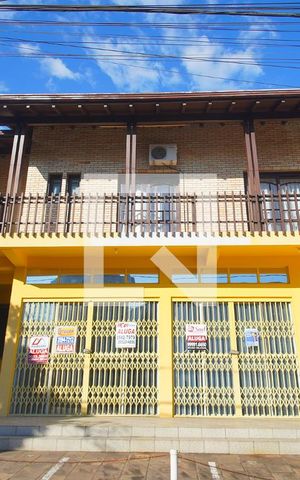 Casa à venda com 900m², 4 quartos e 7 vagas Casa à venda com 900m², 4 quartos e 7 vagasFachada