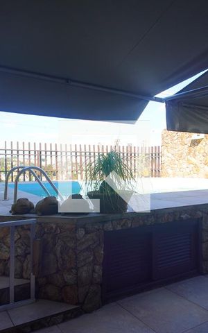 Casa à venda com 900m², 4 quartos e 7 vagas Casa à venda com 900m², 4 quartos e 7 vagasvista da Sala 2