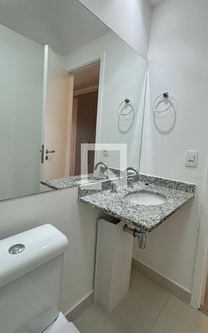 Apartamento para alugar com 67m², 2 quartos e 1 vagaBanheiro da Suíte 1
