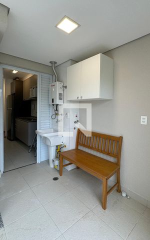 Apartamento para alugar com 67m², 2 quartos e 1 vagaÁrea de Serviço