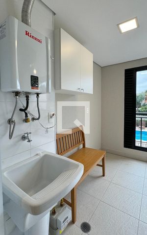 Apartamento para alugar com 67m², 2 quartos e 1 vagaÁrea de Serviço