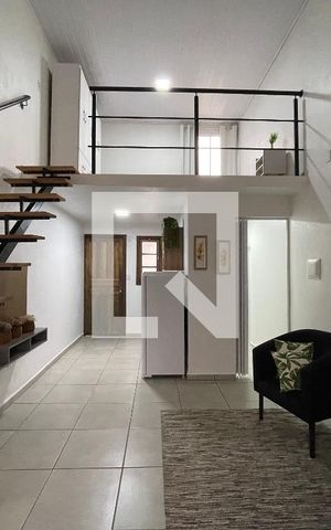 Casa para alugar com 33m², 1 quarto e 1 vaga Casa para alugar com 33m², 1 quarto e 1 vagaSala